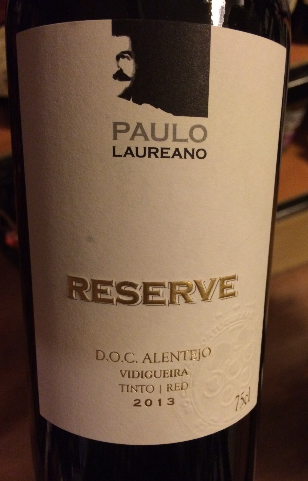06. Reserve Tinto 2013.jpg